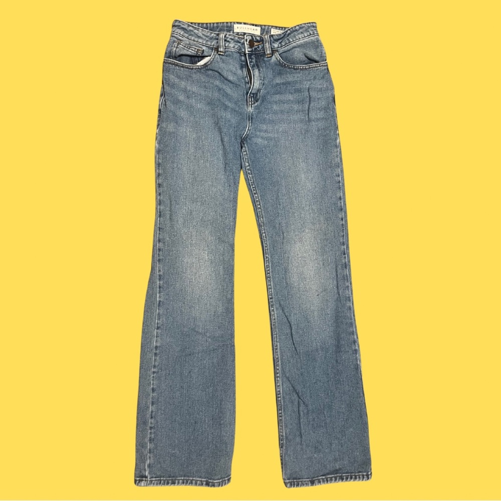 SZ 26 Bullhead Relaxed Vintage Flare Jeans